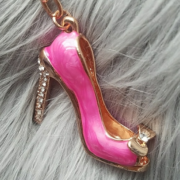 Girly Key Chain 💕💕 - Picture 4 of 6